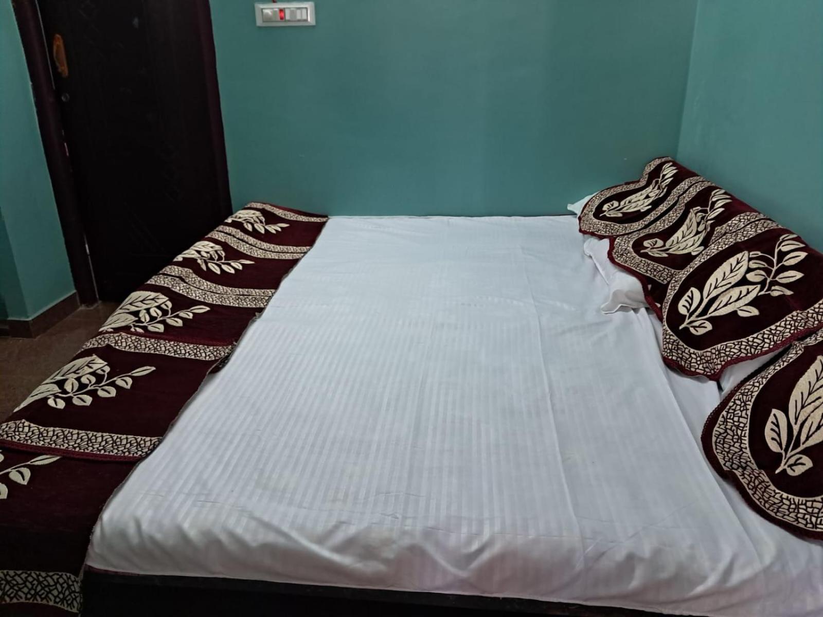 Surukuttyyatra Homestay