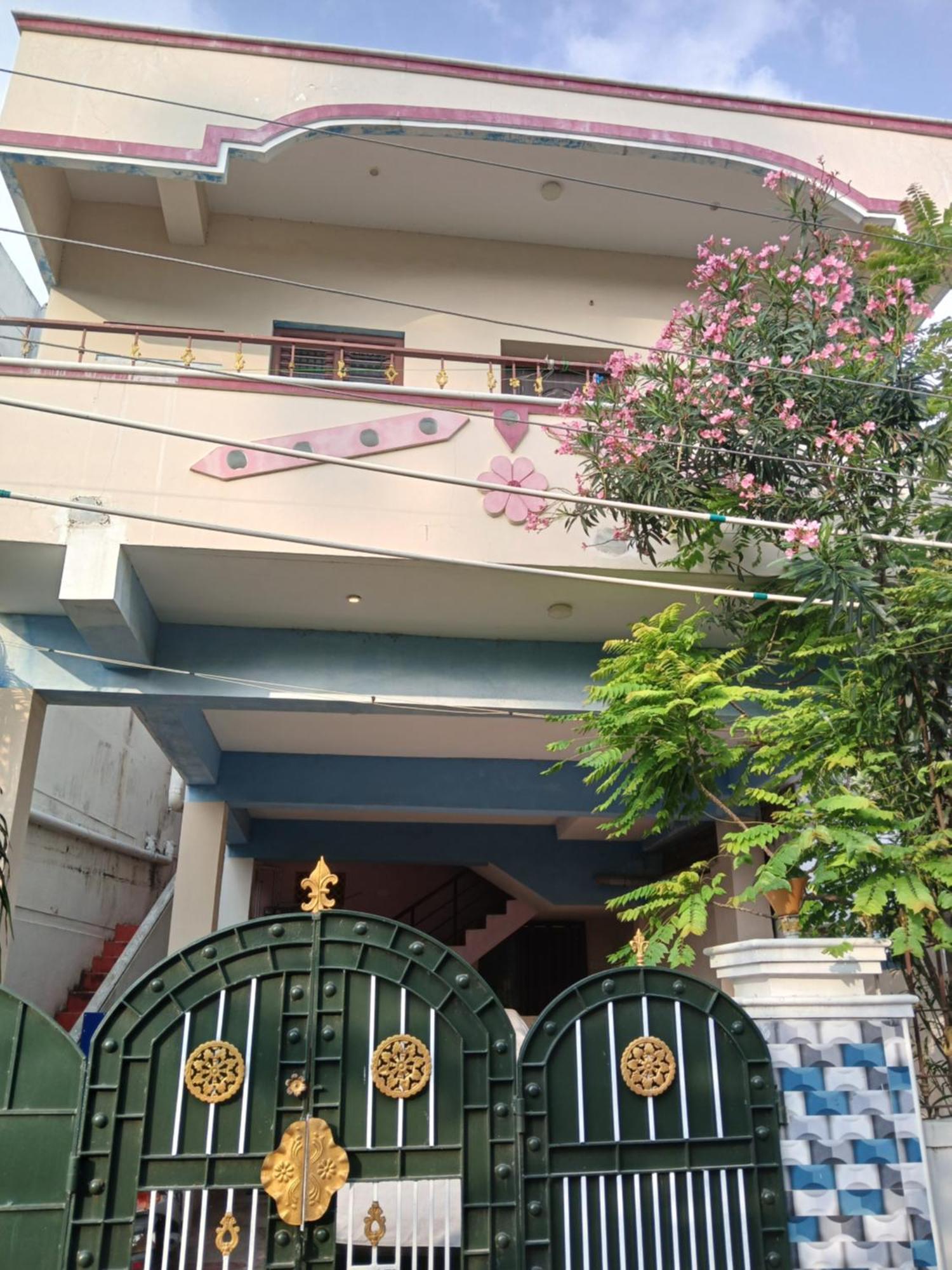 Surukuttyyatra Homestay *